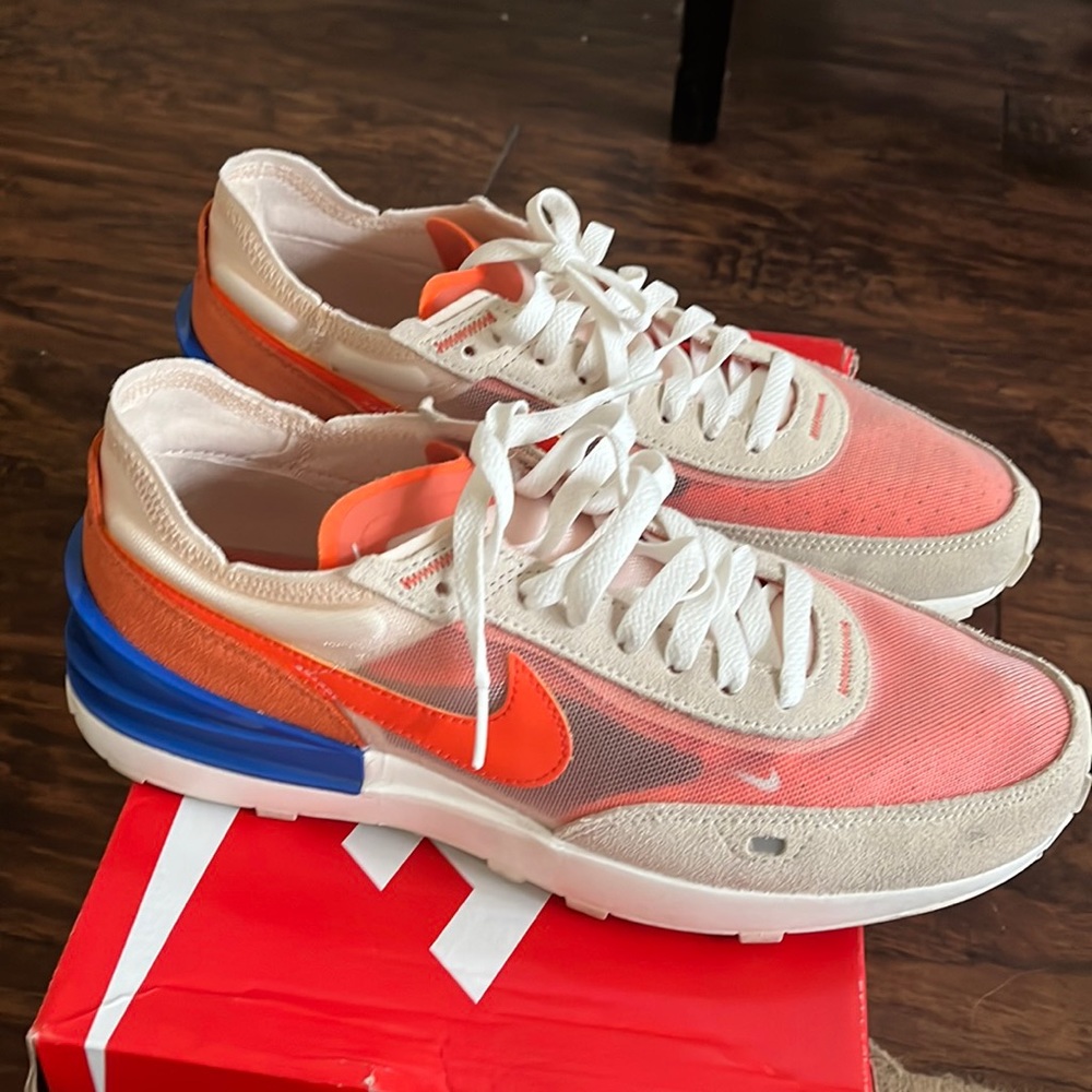 Nike waffle one